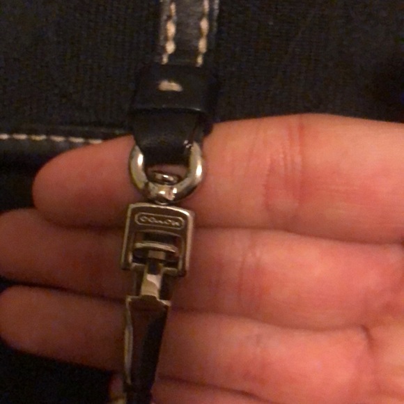 COACH PURSE💗💗 - Picture 4 of 5